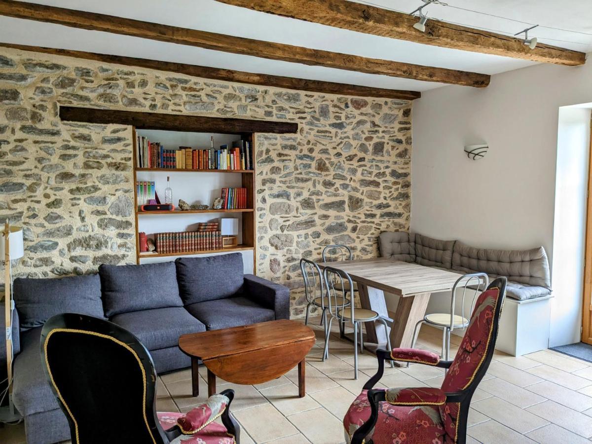 Le Quatorze, Au Coeur De Najac Villa Exterior photo